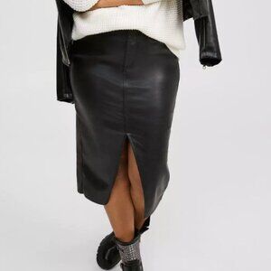 NWT TORRID Faux Leather Front Slit Midi Skirt Size 22